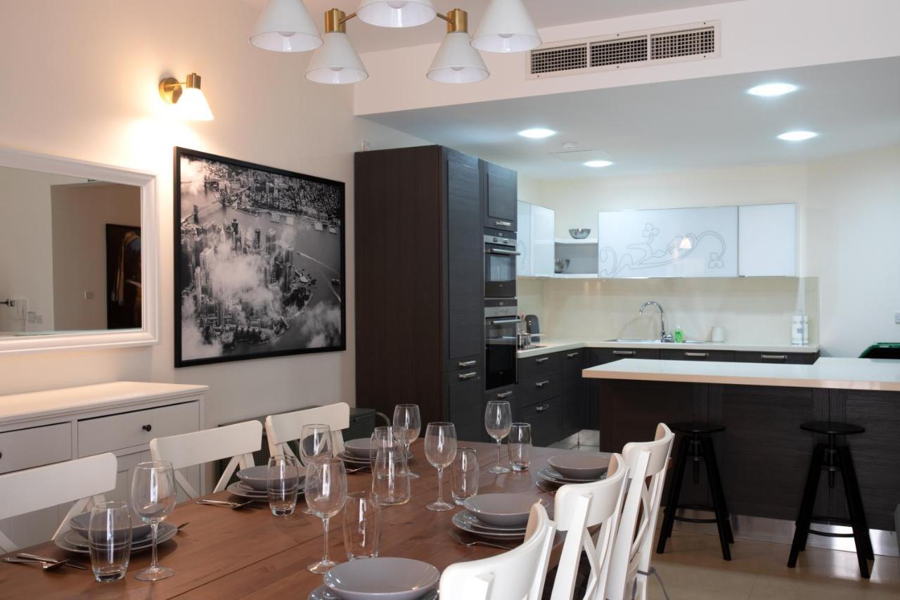 Brand New Listing Located Just Off Seafront Appartement Sliema